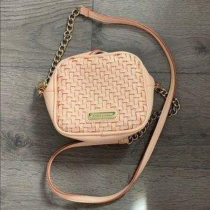 Steve Madden Woven crossbody bag